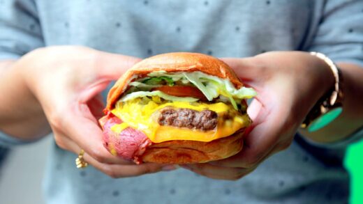 Fatburger - Burgers With The Works! - The Halal Food Blog