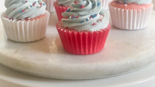 Pop Rocks Cupcakes - Pie Crust and Pixie Dust