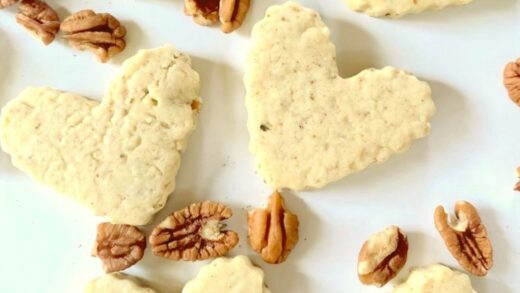 Pecan Cutout Cookies – Sprinkles with Klaudia