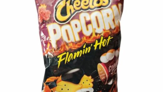 REVIEW: Cheetos Flamin' Hot Cinnamon Sugar Popcorn - The Impulsive Buy