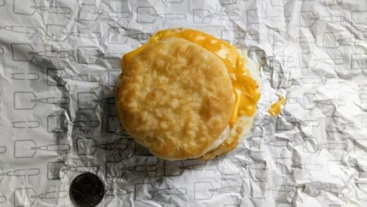 Review: Wendy's - Egg & Cheese Biscuit