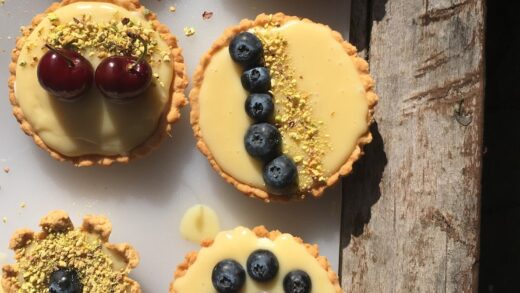 Cooking & Baking: White chocolate ganache tartlets