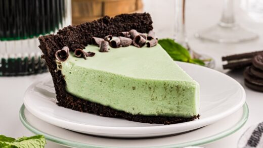 Easy Grasshopper Pie Recipe: A Refreshing Minty Treat