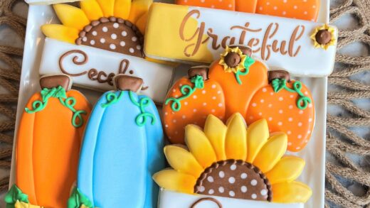 How to Decorate Pumpkin and Sunflower Cookies
– The Flour Box