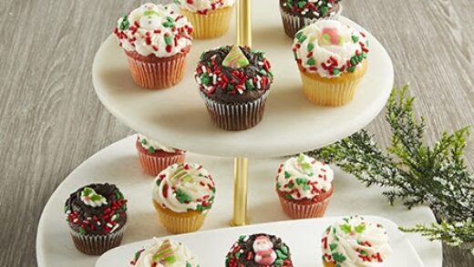 Christmas in July Cupcakes