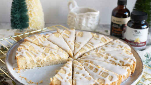 vanilla bean shortbread on serving platter